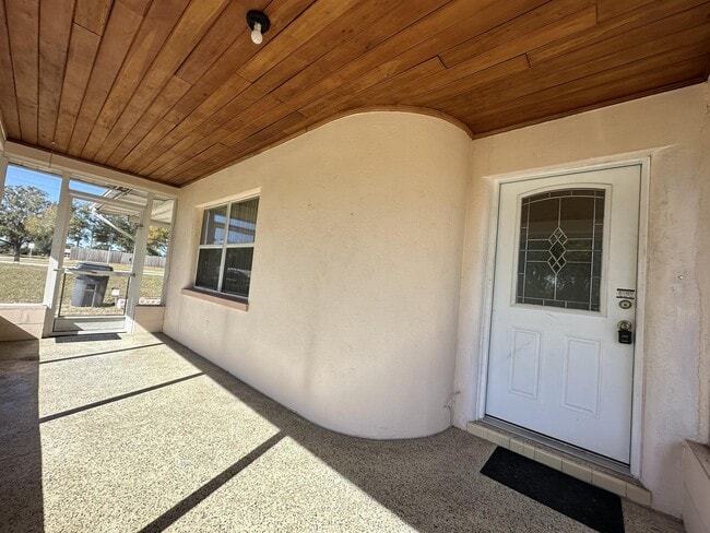 Building Photo - 501 Ridge Manor Dr