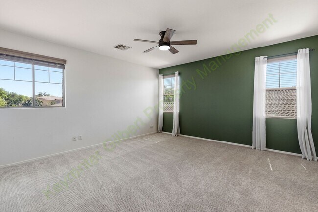 Building Photo - 3829 E Packard Dr
