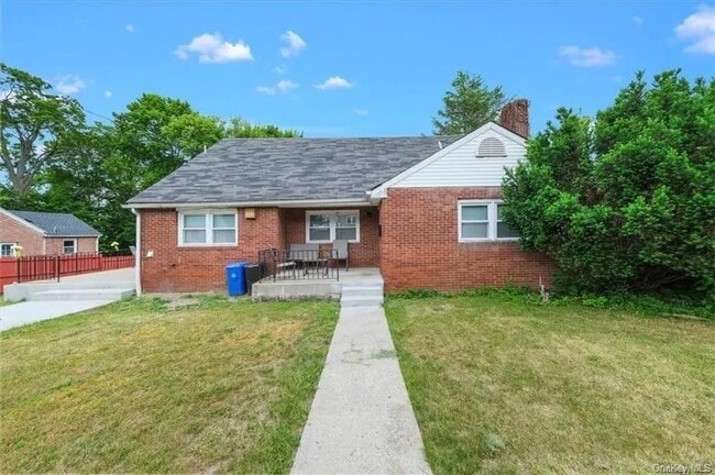 Building Photo - 428 Powell Ave