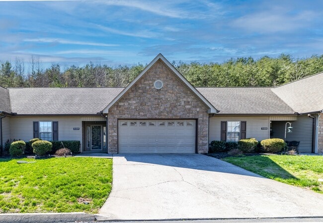 Building Photo - 5104 Cates Bend Way