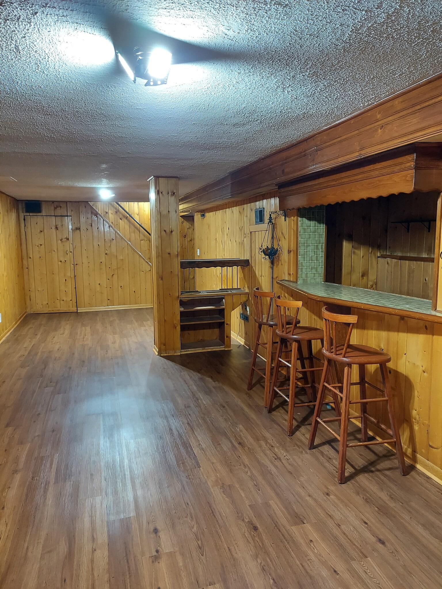 Rec Room - 202 Renrose Ave