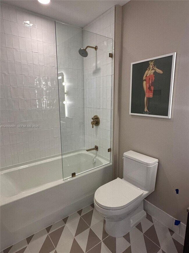 Building Photo - 159 NE 6th St