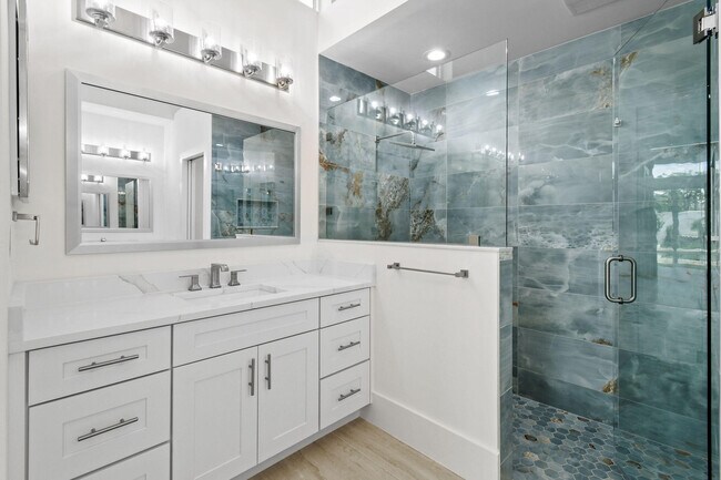 Building Photo - 118 Coral Cay Dr