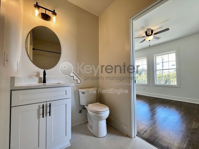 Building Photo - 3765 Dixie Cir