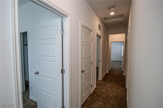Building Photo - 2852 Amphion Ct