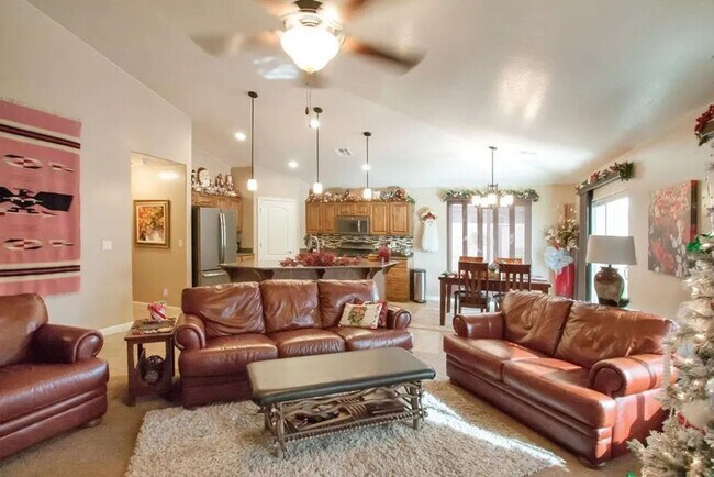 Building Photo - Upgraded Home in Riverstone!