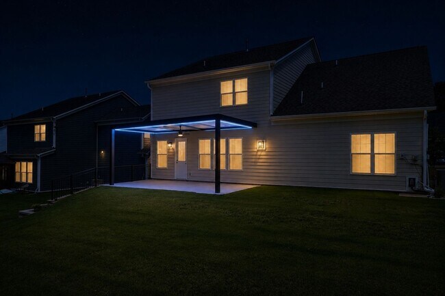 Building Photo - Available now in highly desirable Amelia Park! Beautifully maintained 5-bedroom, 3.5-bath home