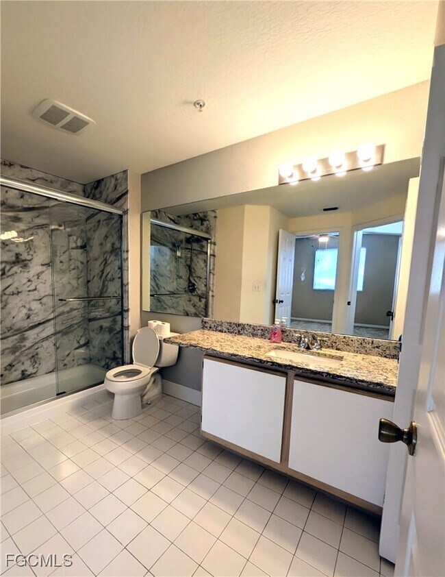 Building Photo - 6481 Aragon Way