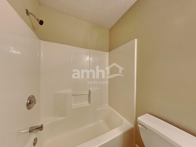 Building Photo - 3826 Tidewater Way NW