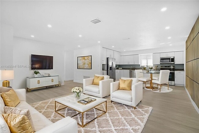 Building Photo - 7501 Raleigh St