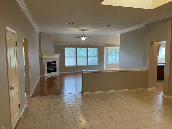 Building Photo - 6605 Needham Ln