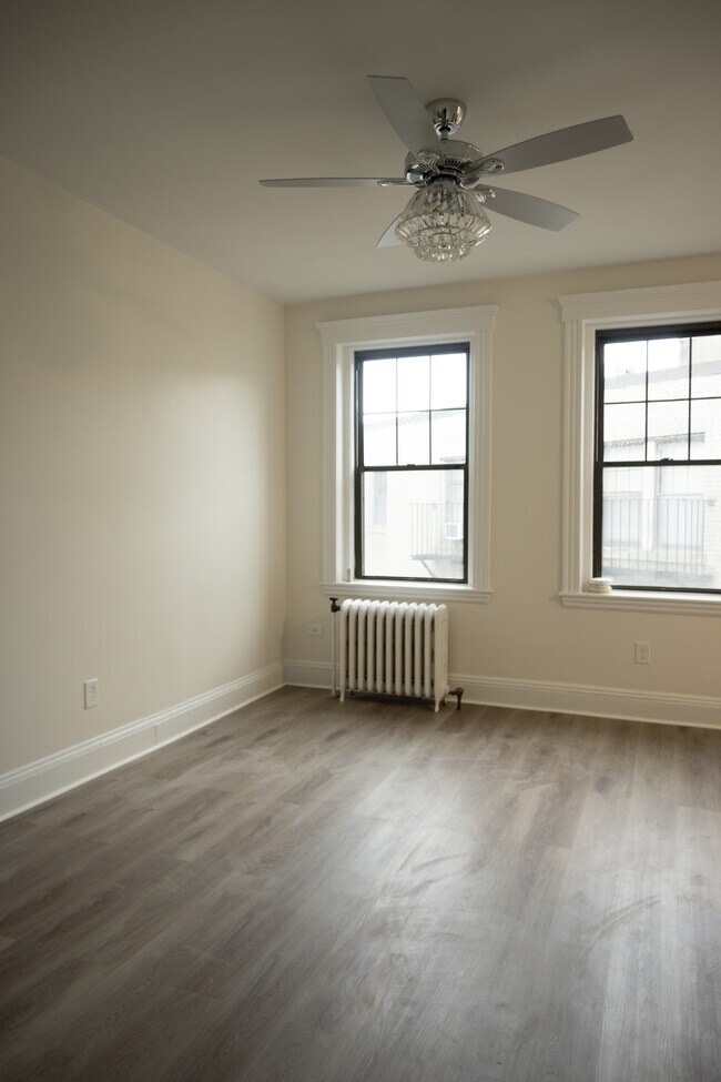 Living Room - 374 Chestnut Hill Ave