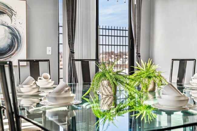 Building Photo - 275 U.S. 20-SI ID1240408P