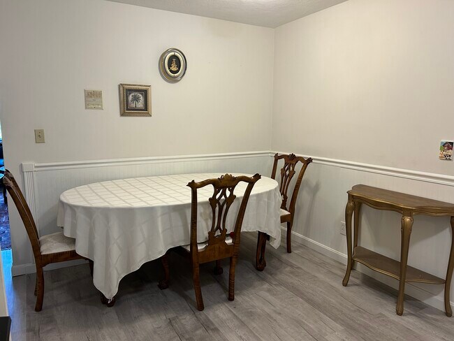 Large Dining Area - 773 Massachusetts Ave