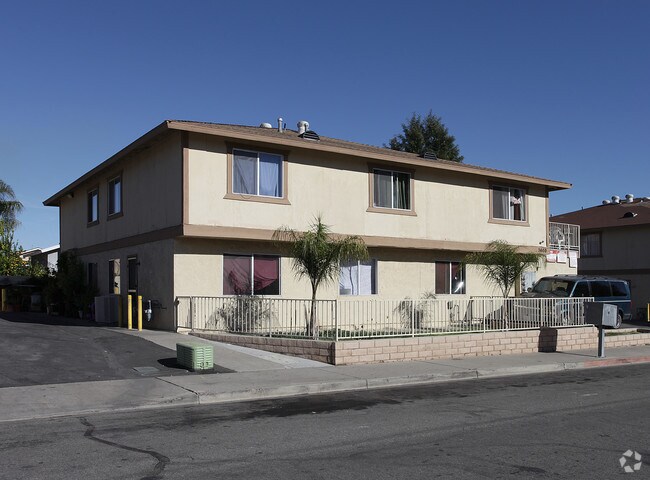 Building Photo - 3600 Nashland Ave