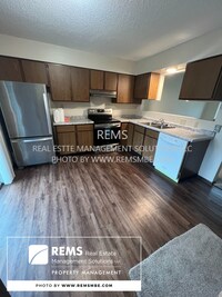 Building Photo - 1400-1406 Tuttle St