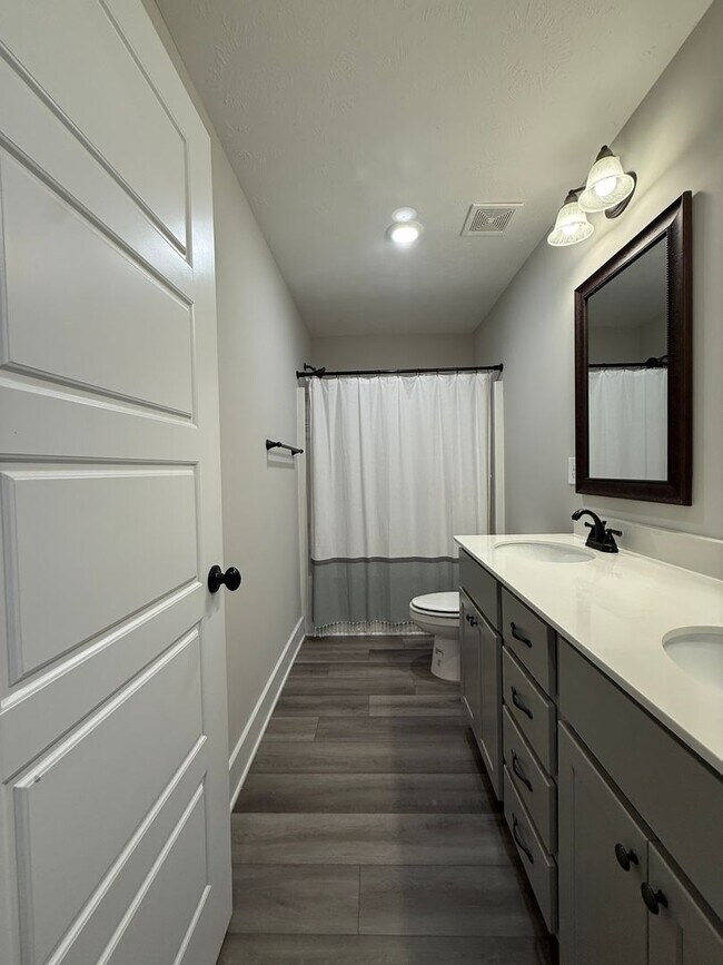 Building Photo - Spacious 4BR/3.5BATH home in the Wrights Farm neighborhood of Grovetown, GA - Available now!!