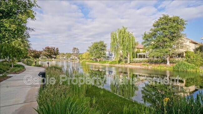 Building Photo - 23206 Brooke Ln