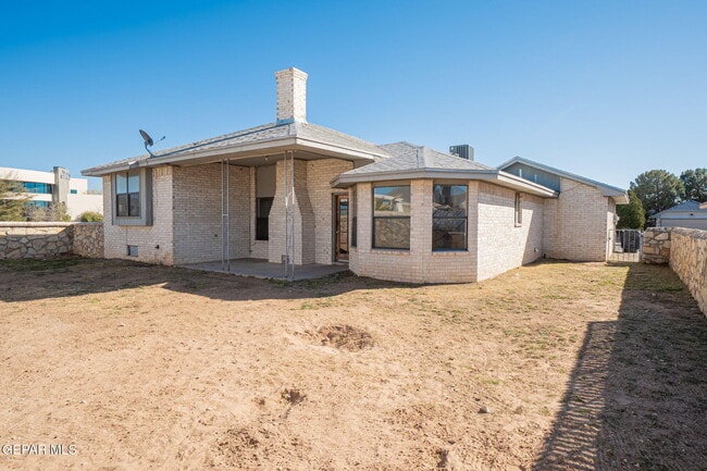 Building Photo - 11241 Beach Front Dr