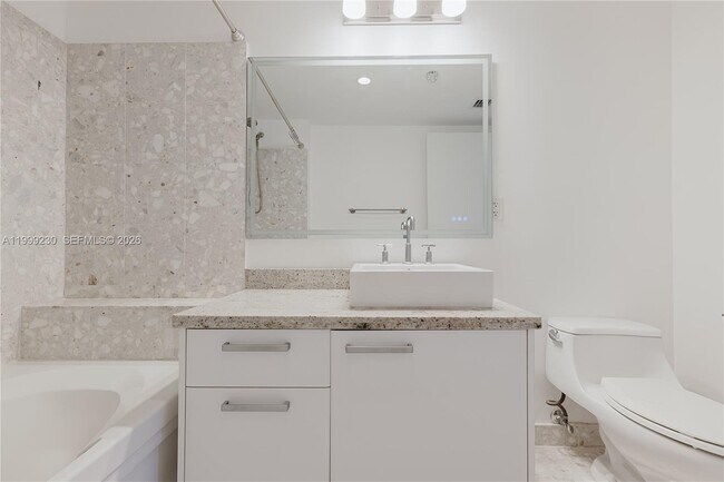 Building Photo - 185 SW 7th St