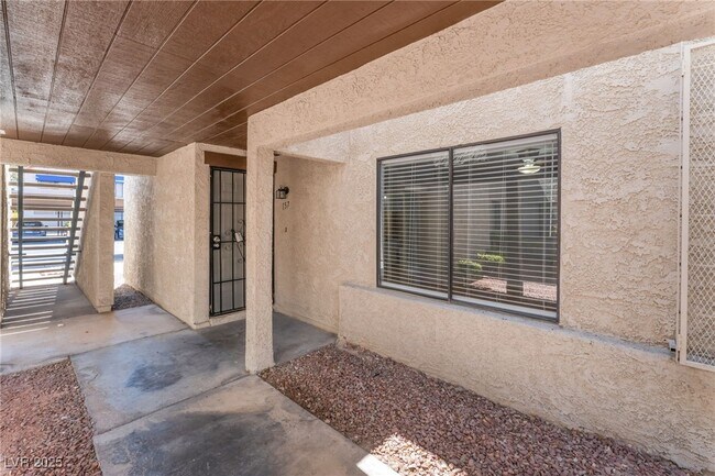 Building Photo - 4361 Gannet Cir