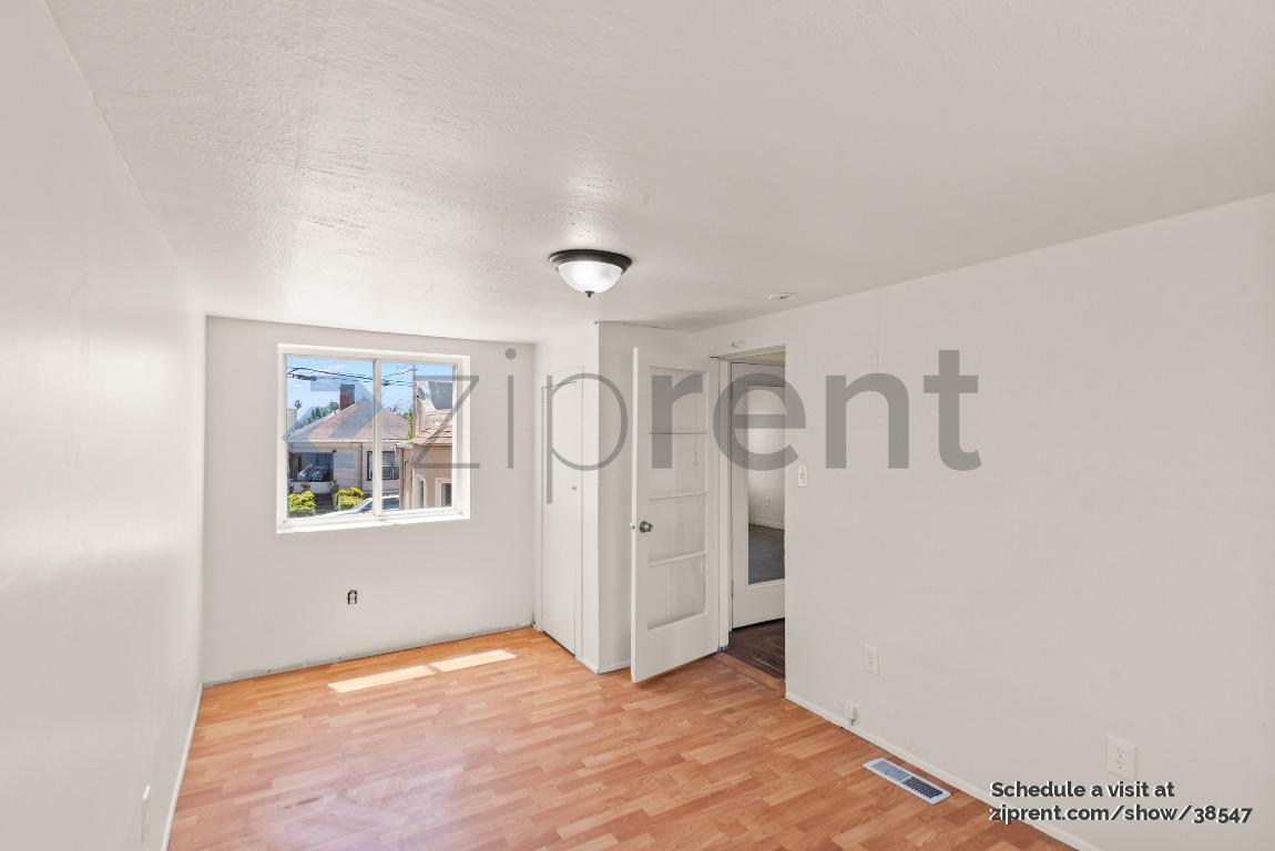 Building Photo - 2107 69th Ave
