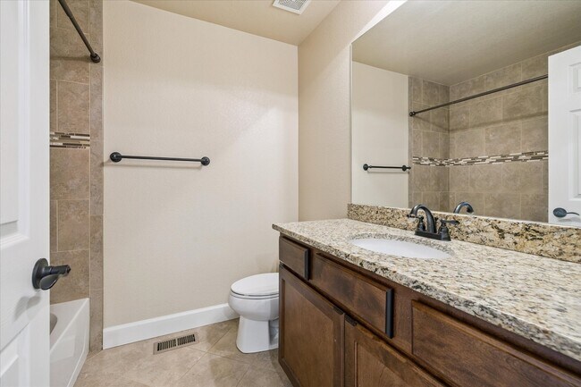Building Photo - 9793 W Hinsdale Ln