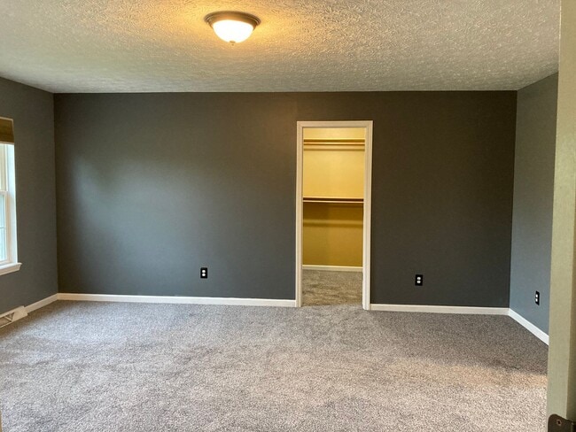 Building Photo - The Village at Pine Valley