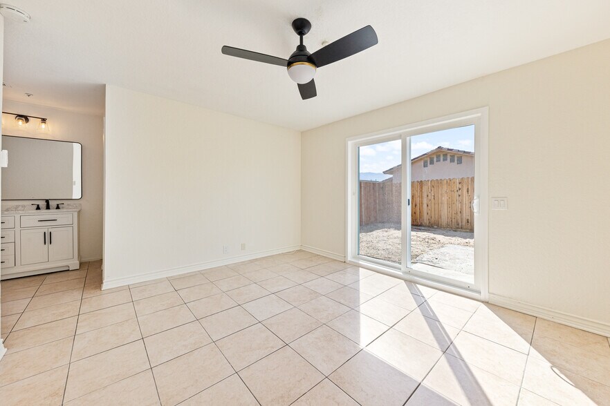 Building Photo - 13725 Nahum Dr