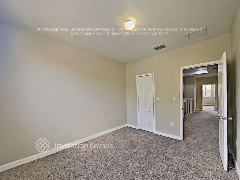 Building Photo - 15050 SW 9th Terrace