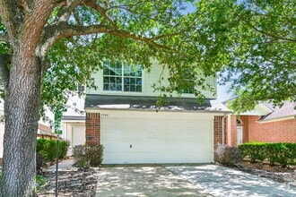 Building Photo - 8346 Fuqua Gardens Dr