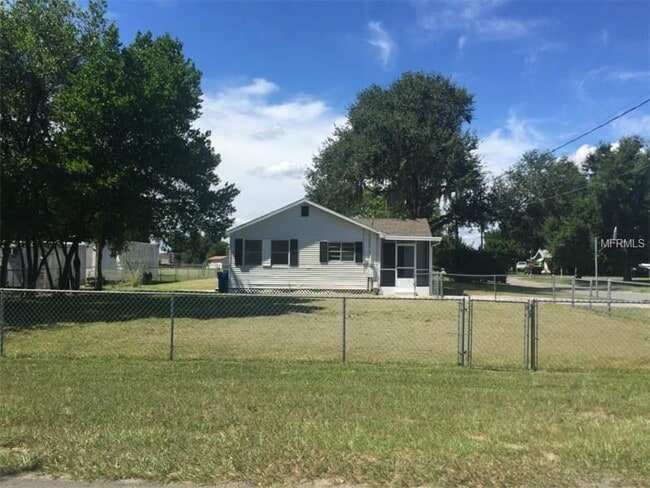 Building Photo - 338 W Bay Ave