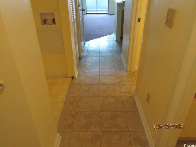 Building Photo - 1100 Possum Trot Rd