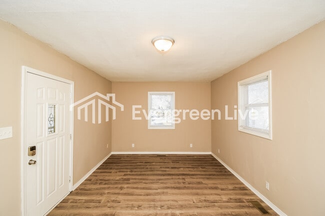 Building Photo - 1119 Waldemere Ave