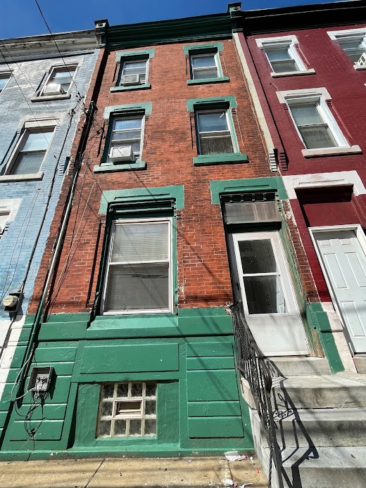 Exterior - 1730 N 25th St