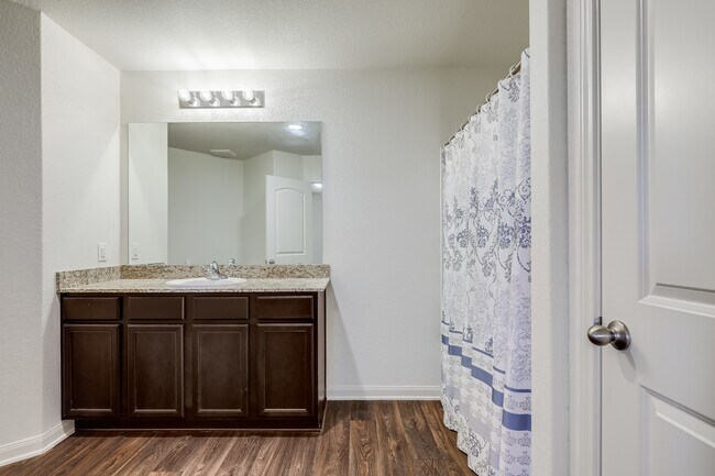 Building Photo - 113 Independence Ave