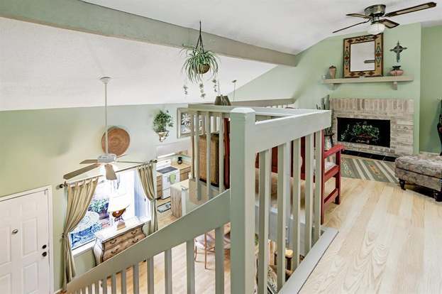 Building Photo - 12975 Wirevine Ln