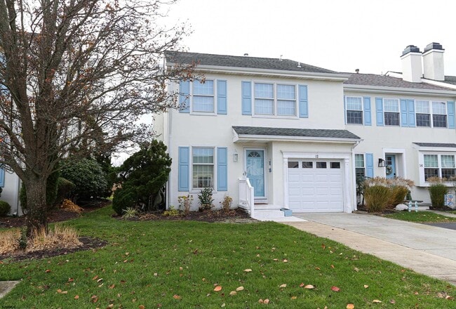 Primary Photo - 12 Gull Cove