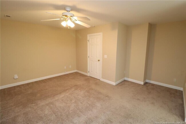 Building Photo - 2637 Broad Oaks Pl