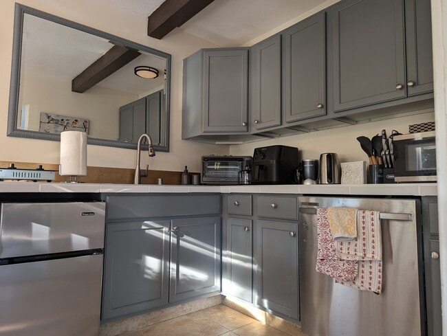 Building Photo - Farm House A