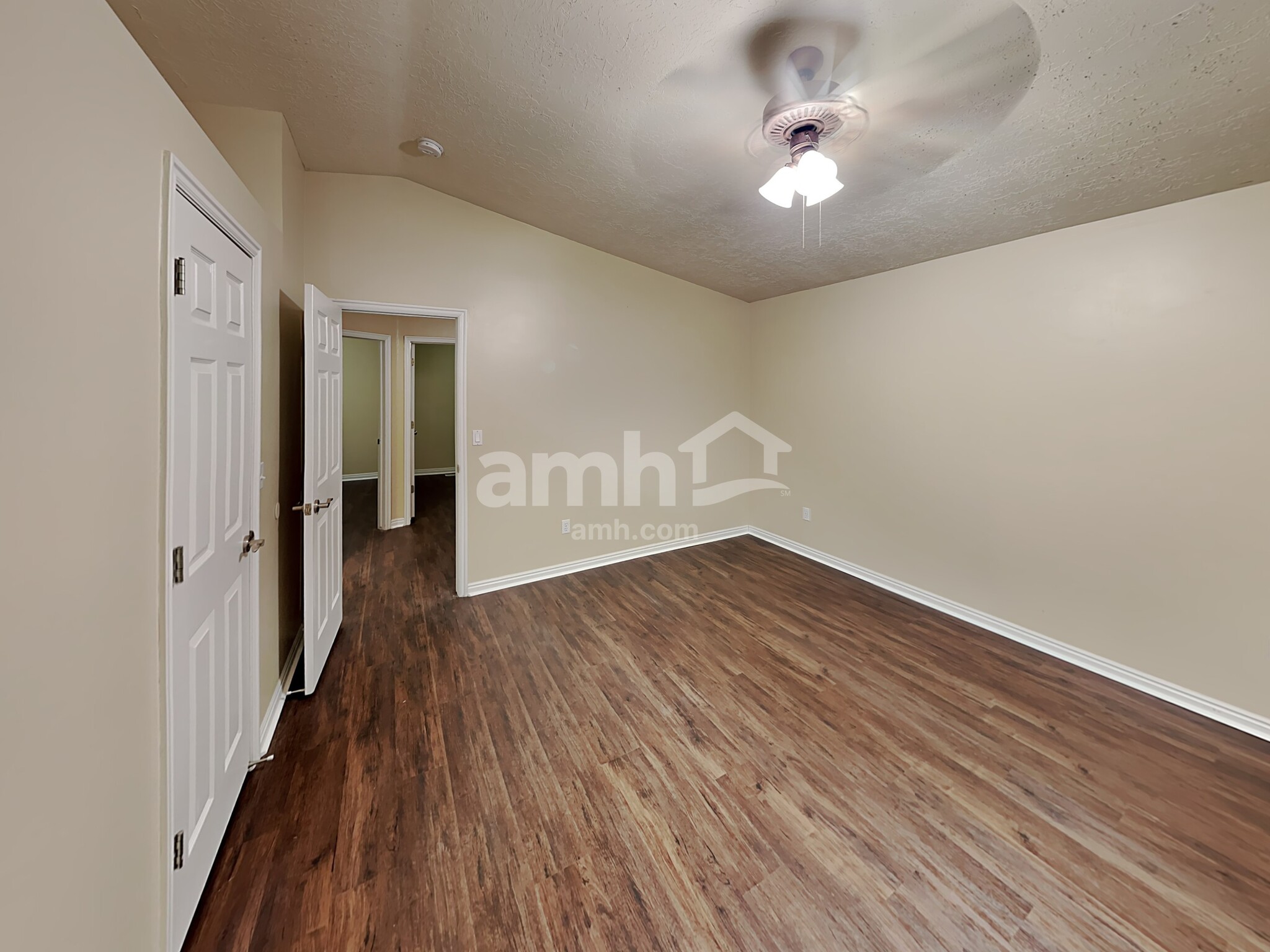 Building Photo - 459 N 990 E