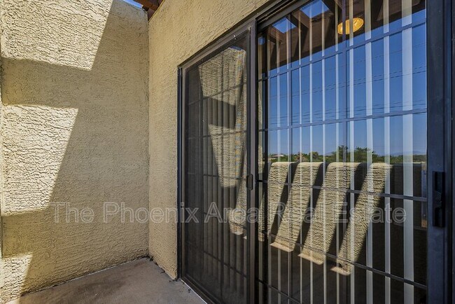 Building Photo - 3434 E Baseline Rd