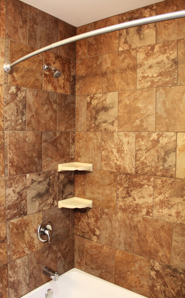 Building Photo - 39 Peru St