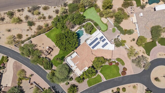 Building Photo - 10800 E Cactus Rd