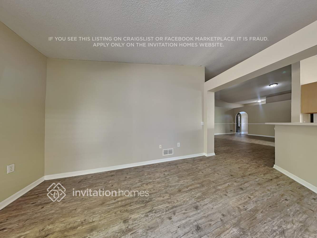 Building Photo - 3055 Elbib Dr