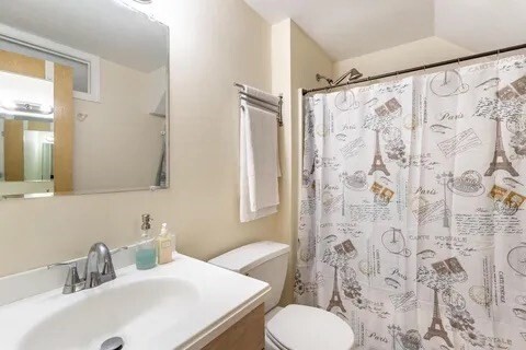 Building Photo - 411 Captain Eames Cir