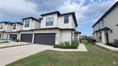 Building Photo - 12320 Maypole Bend