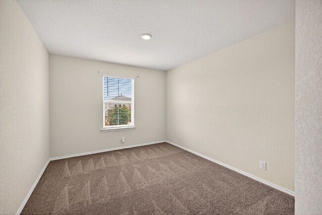 Building Photo - 15551 Crimson Topaz