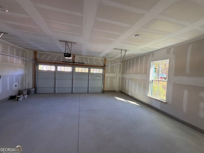 Building Photo - 102 Briargate Dr