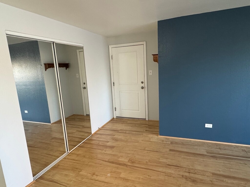 Building Photo - 65 Clarkson St